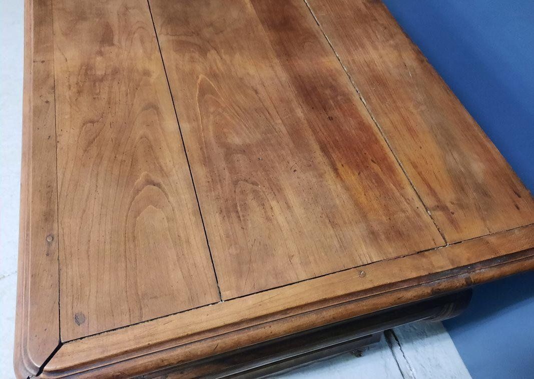 Bordeaux Dresser In Mahogany photo Furniture