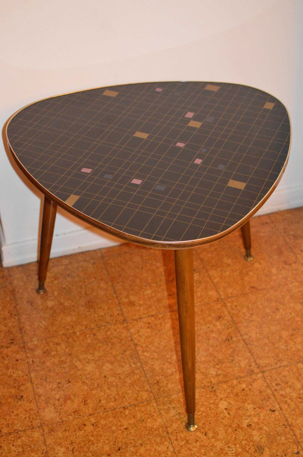 photo furniture Vintage 50s Mid Century Nordic Modernist Rockabilly  Glass  Desk Tripod Desk