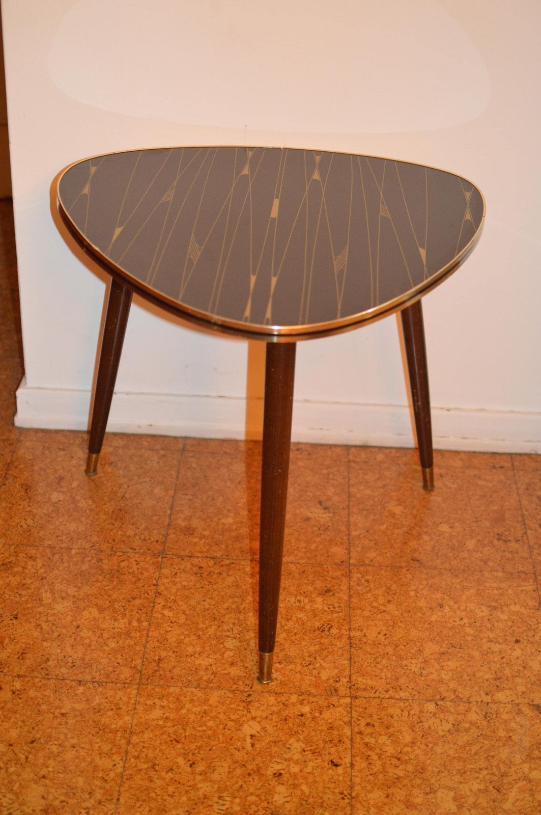 photo furniture Vintage 50s Mid Century Nordic Modernist Rockabilly  Glass  Desk Tripod Desk