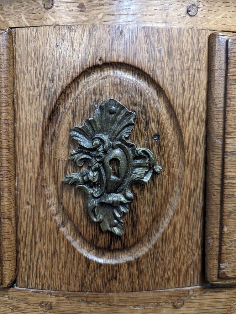 Louis XIV Dresser In Oak photo vinterior