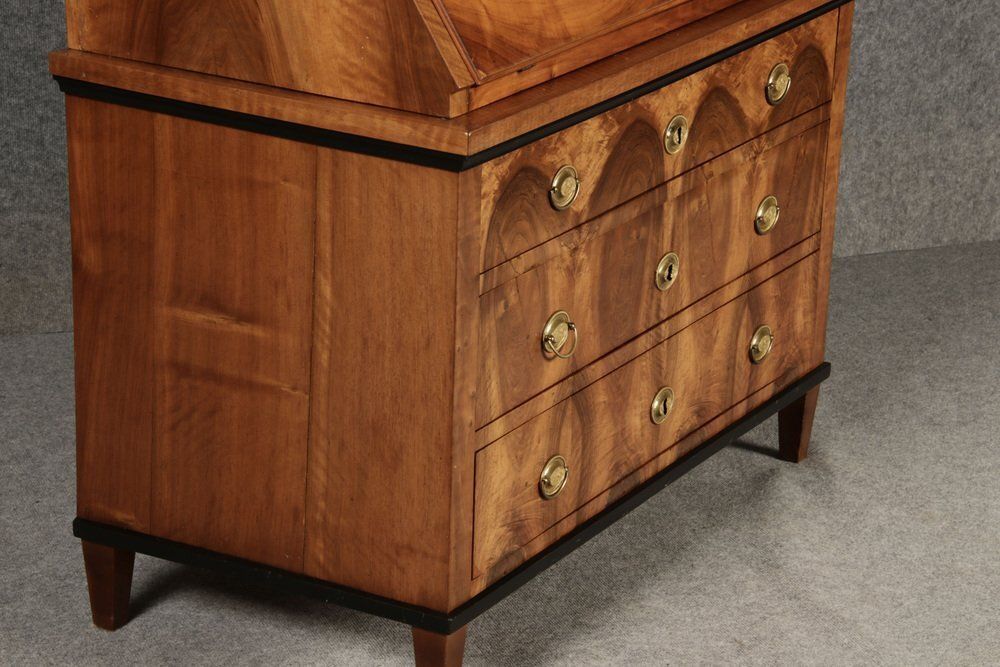 Biedermeier Secretary In Walnut, 1820s photo 1752.0
