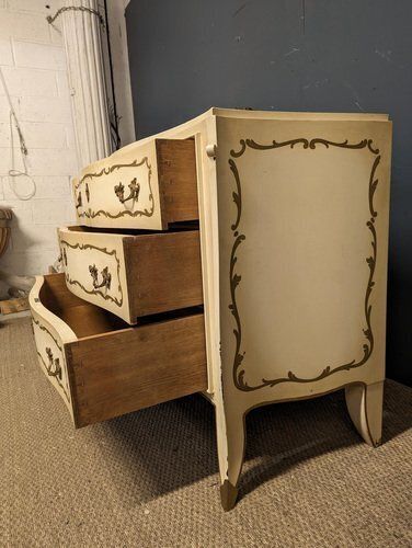 20th Century Leleu Style Chest Of Drawers With Brass Feet photo 530.0