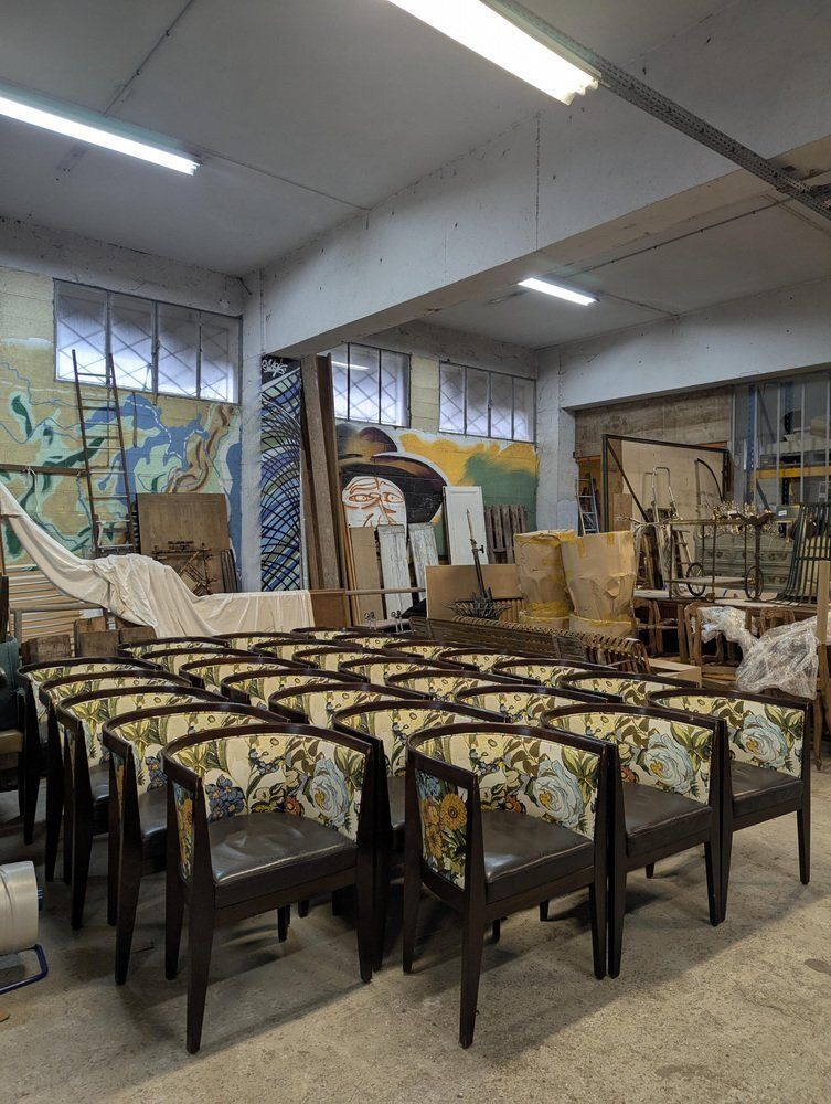 Floral Pattern Restaurant Armchair photo vinterior