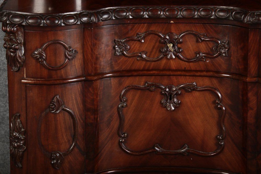 2085.0 Narrow Chest Of Drawers In Mahogany With Cast Iron Candlesticks And Mirror, 1860s photo