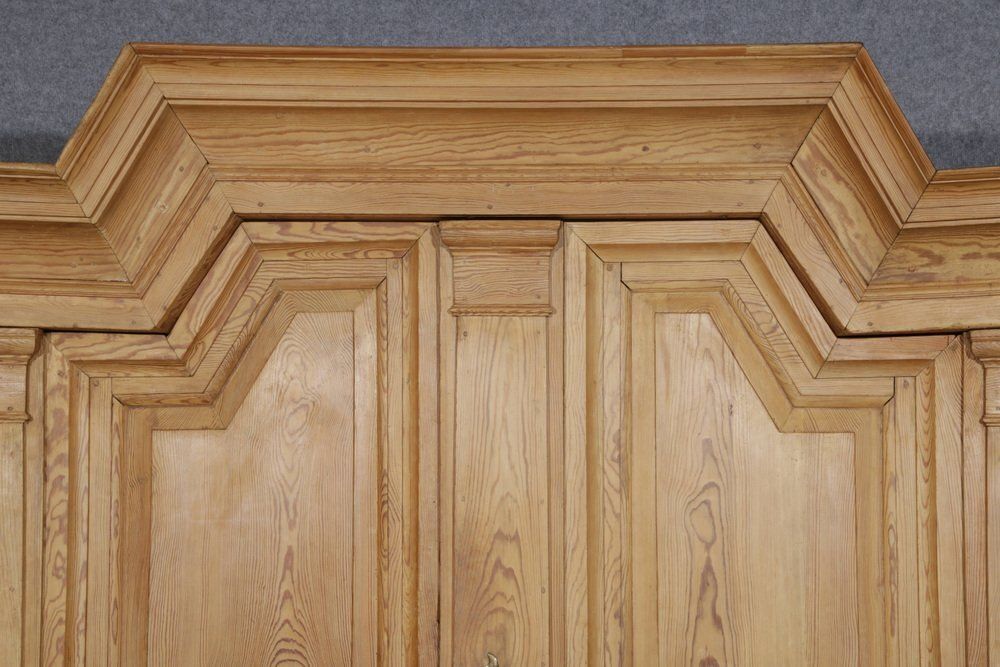photo furniture Antique Baroque Cabinet, Gdansk, 18th Century
