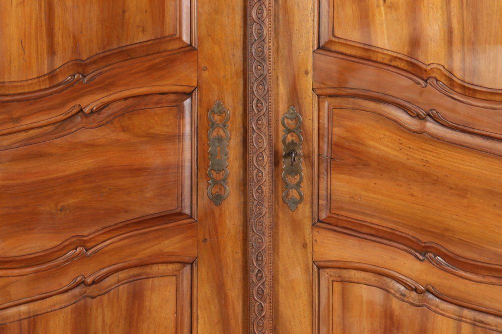 Furniture Baroque Cabinet In Walnut With Carvings, 18th Century photo