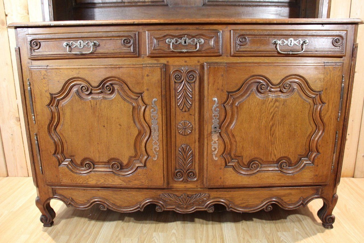 Small Lorraine Dresser, 18th Century photo furniture