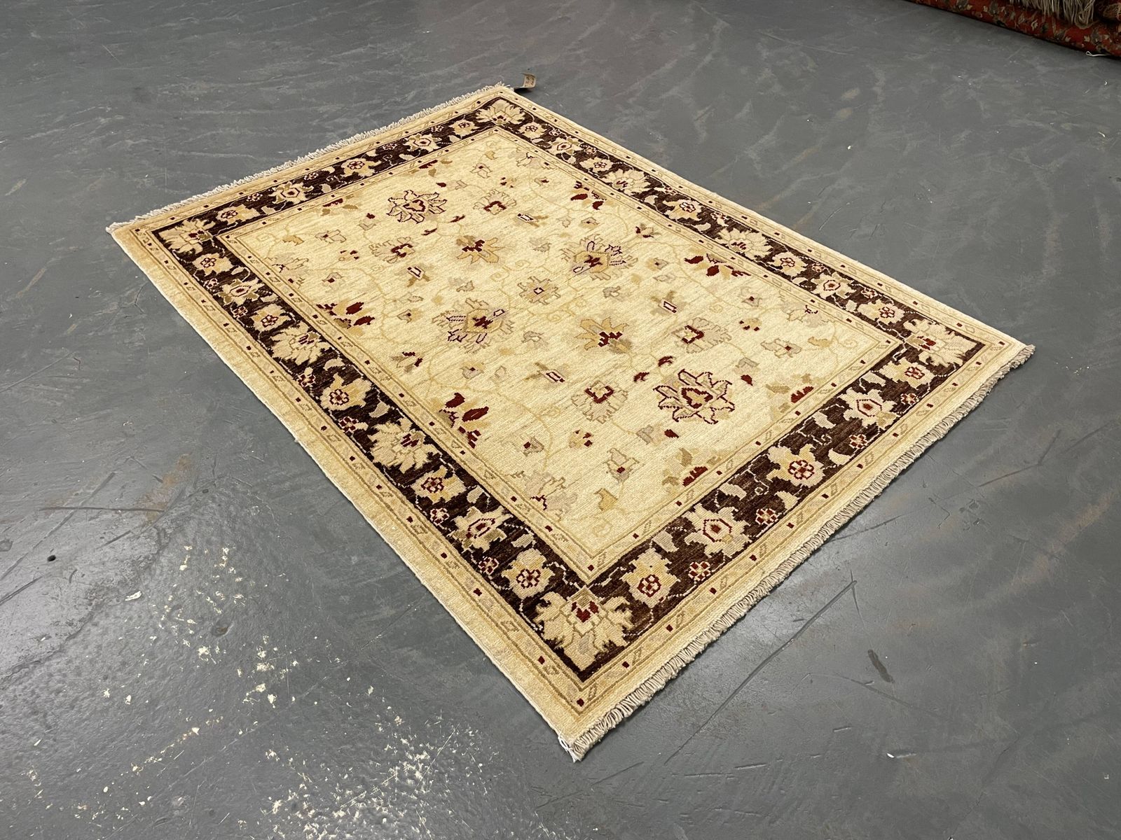 Beautiful Cream Brown Wool Rug, Floral Oriental Traditional Rug 106x150cm photo furniture
