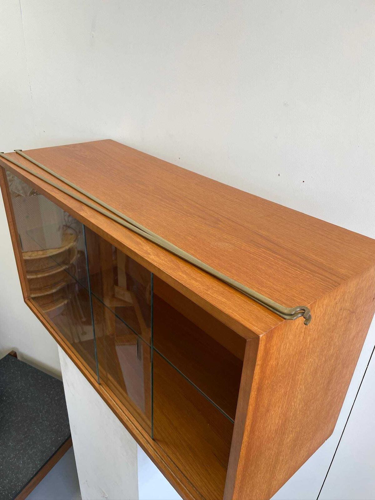 Glass Sliding Doors Large 89cm Staples Ladderax Cabinet & 2 Bars (02a) photo for sale