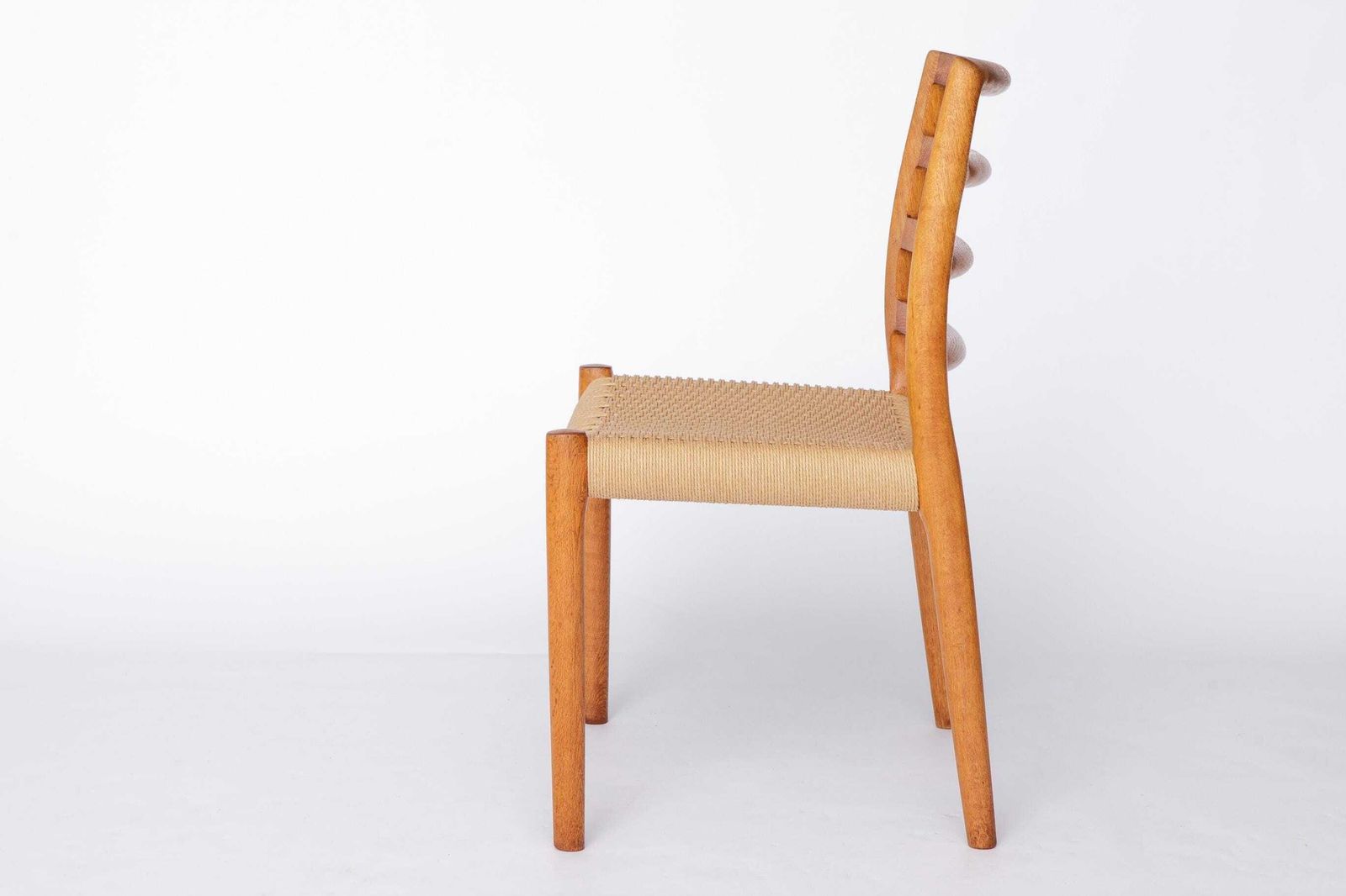 Niels Otto Møller Model 85 Chairs – Oak, Danish Mid Century Dining Chairs, 1980s, New Danish Cord Weave, Up To 6 Available photo vinterior