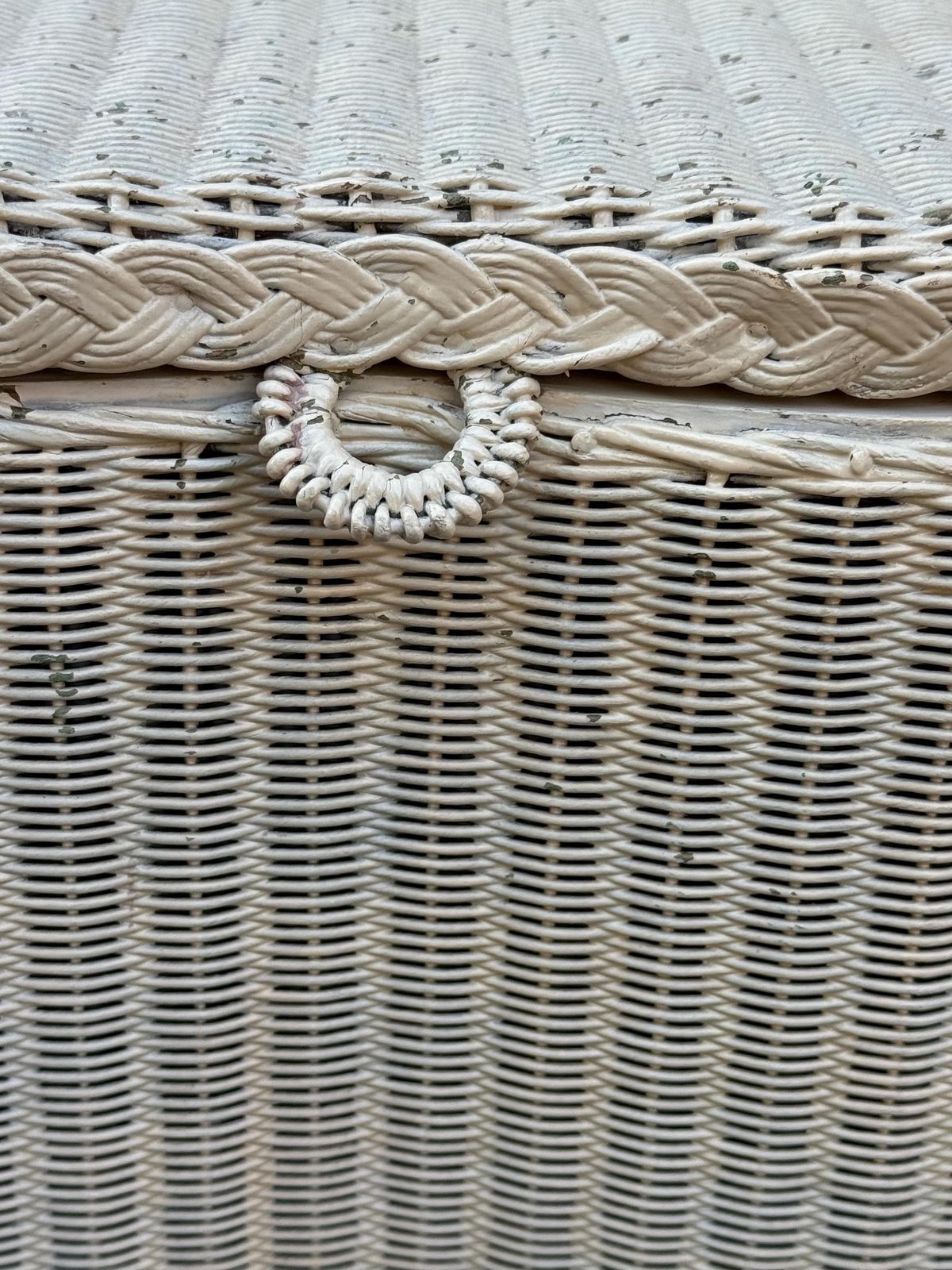 Home Decor Vintage 1940s Lloyd Loom Lusty Heart Shaped Laundry Basket, Cream Woven Wicker Hamper With Mint Interior, British Art Deco Storage Mcm Decor photo
