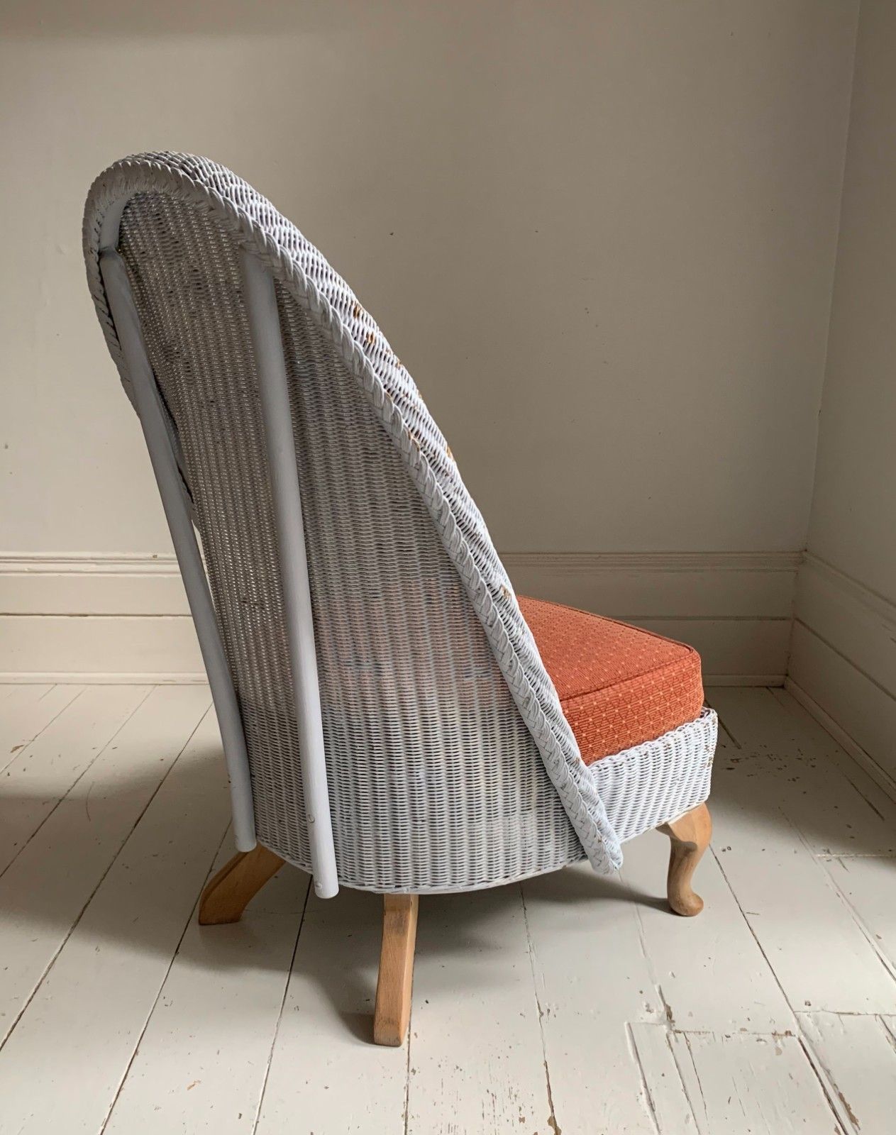 Vintage Lloyd Loom Style Wicker Bedroom Chair, Painted White Upholstered Cushion photo Furniture