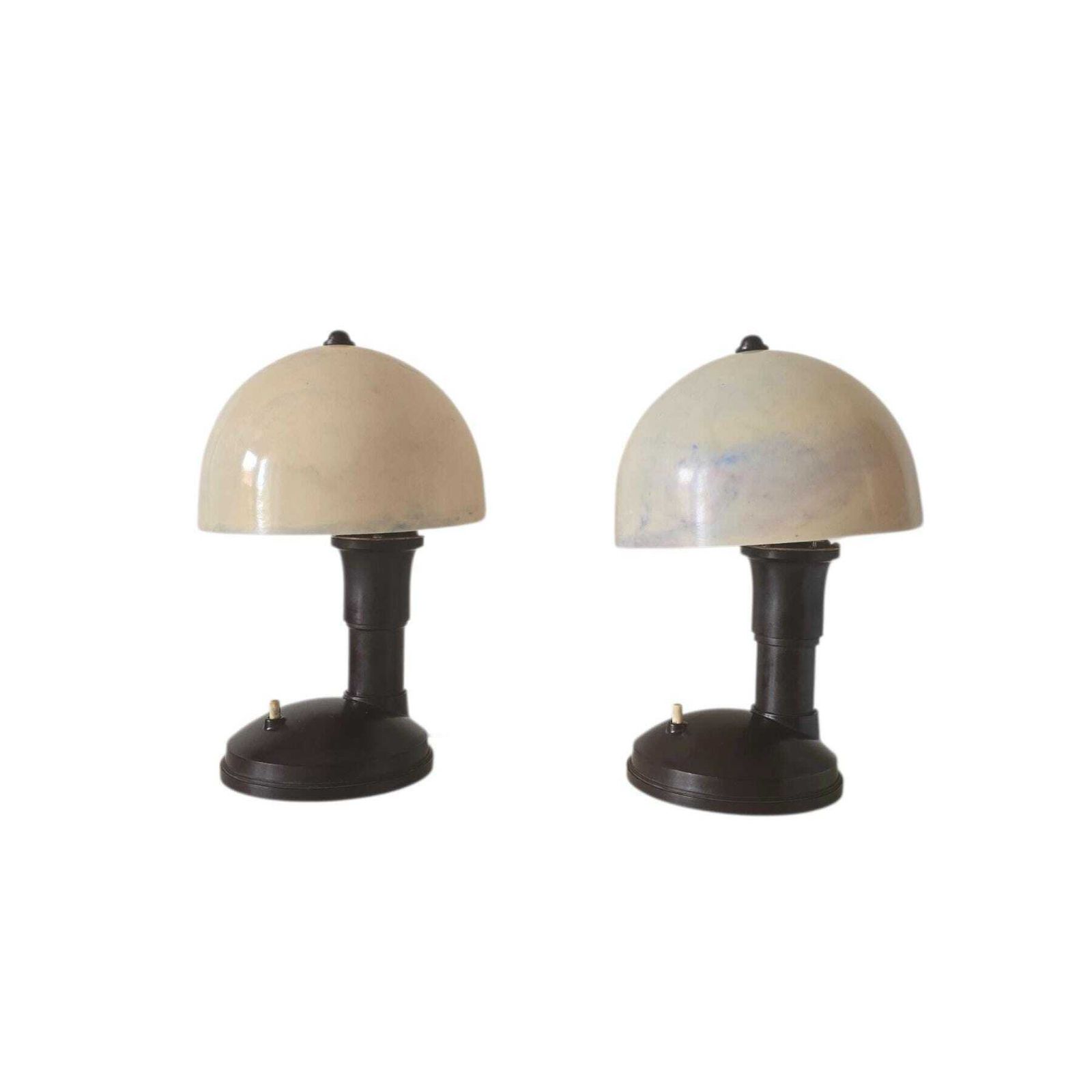Vintage Zeldzame Bakelieten Paddenstoellamp, Art Deco Stijl, Bruine Voet Met Gemarmerde Bakelieten Kap – Prijs Is Per Lamp
