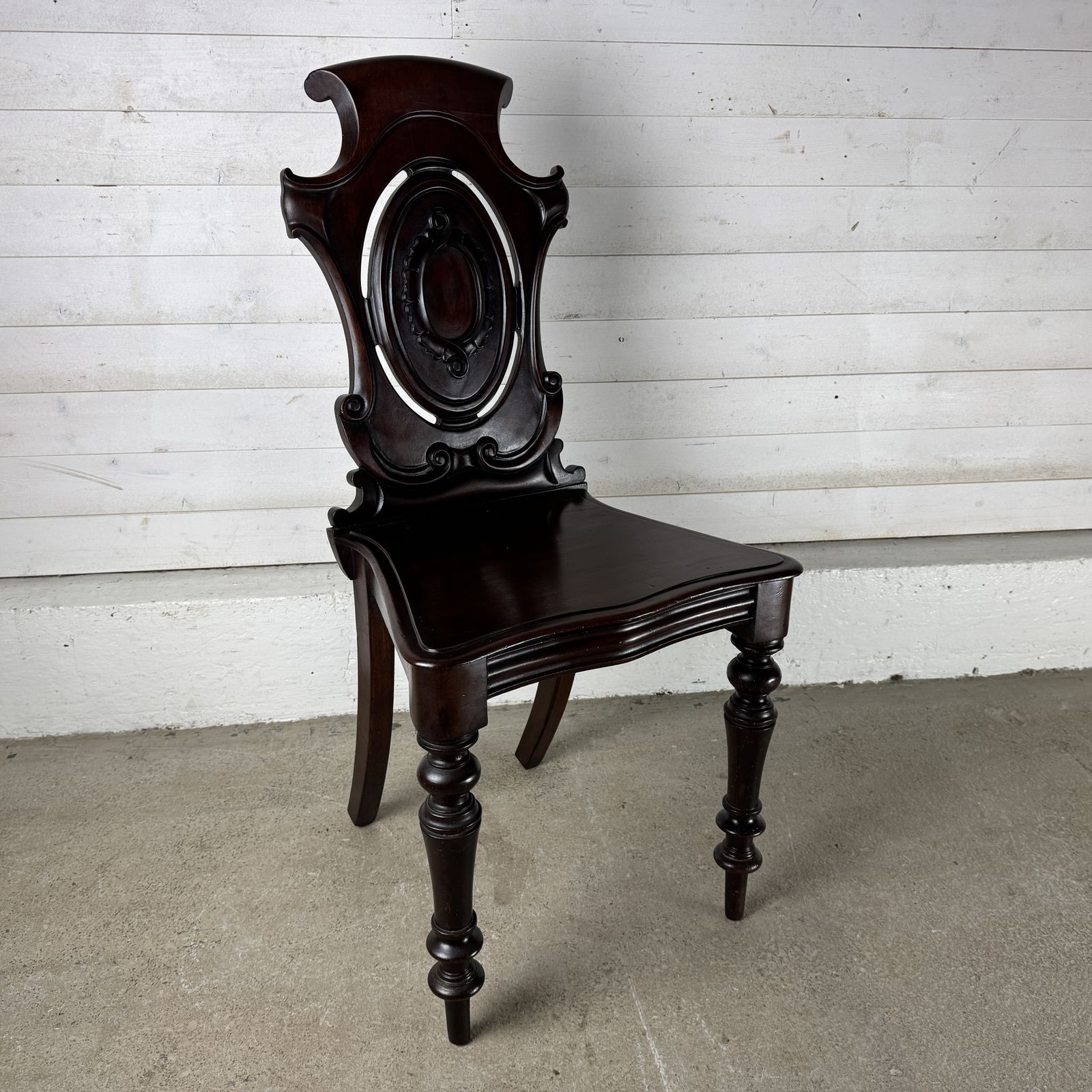 Antique Victorian Mahogany Hall Chair photo 425.0