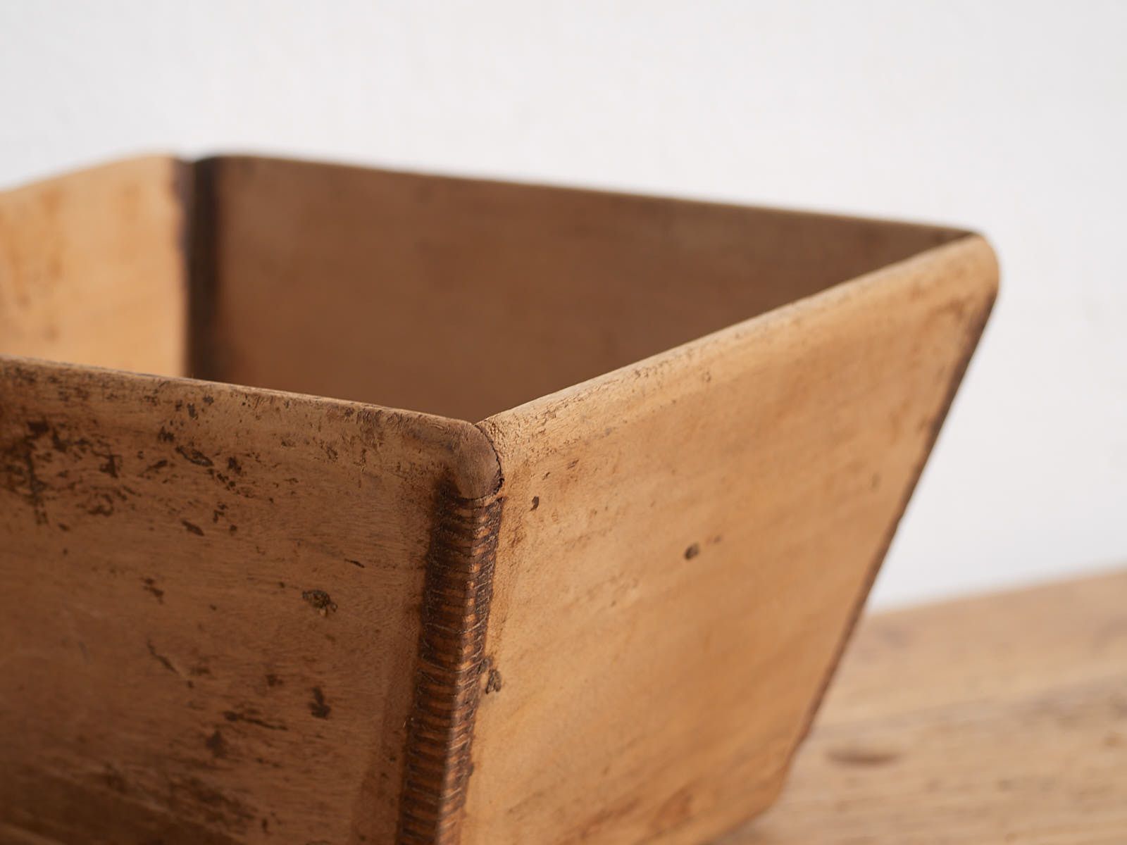 Small Antique Primitive Style Bowl (C.1920) #9 photo furniture