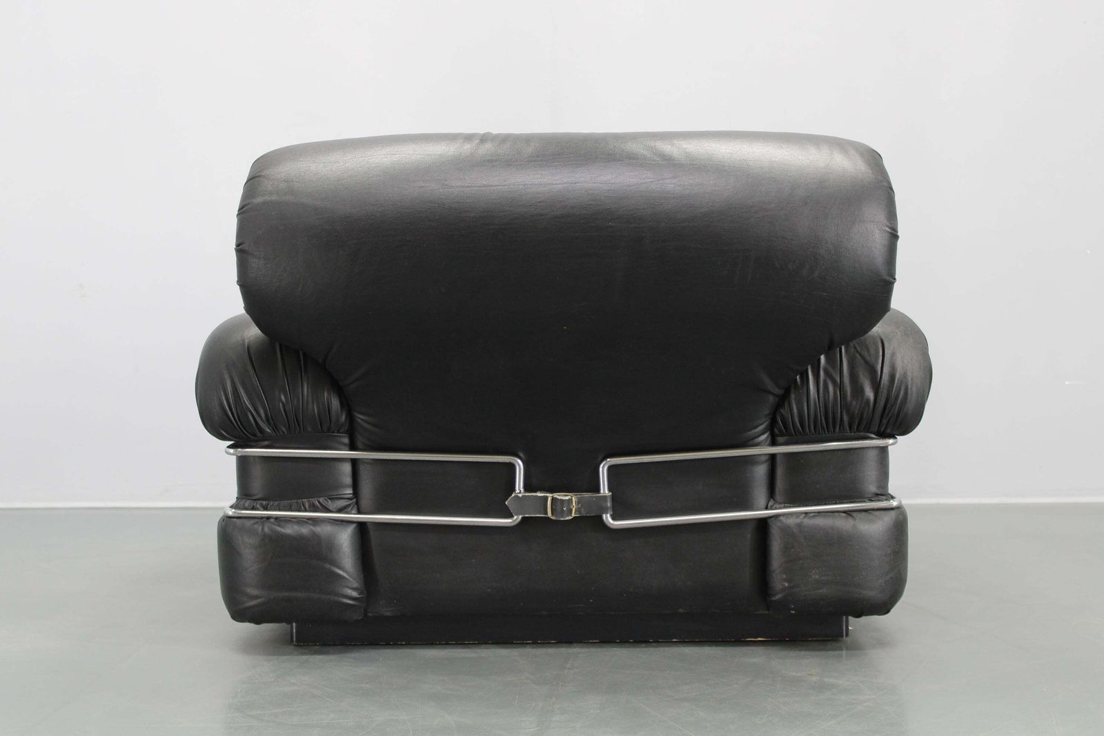1970s Italian Pompon Armchair In Black Leatherette By Ceriotti photo 1216.0
