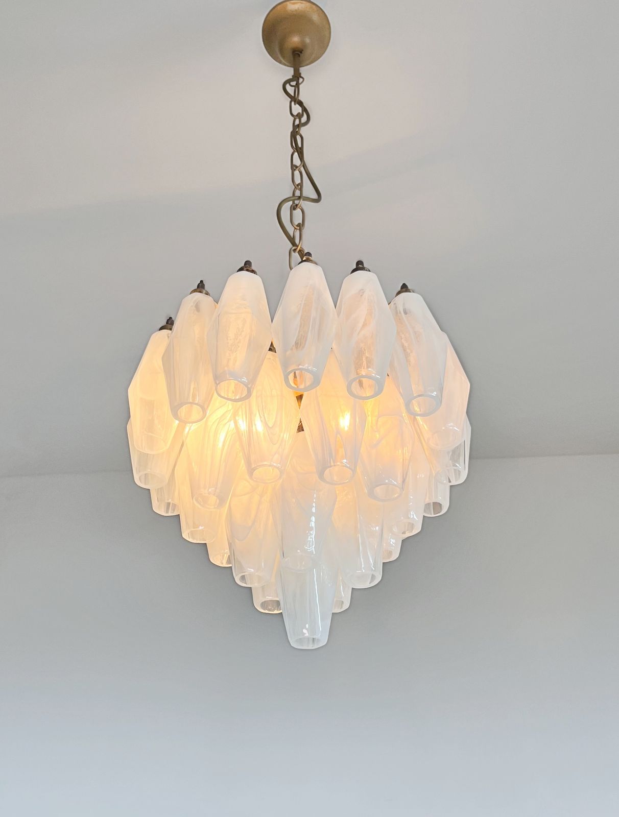 photo buy Elegant Murano Alabaster White Poliedri Chandelier   Carlo Scarpa Design