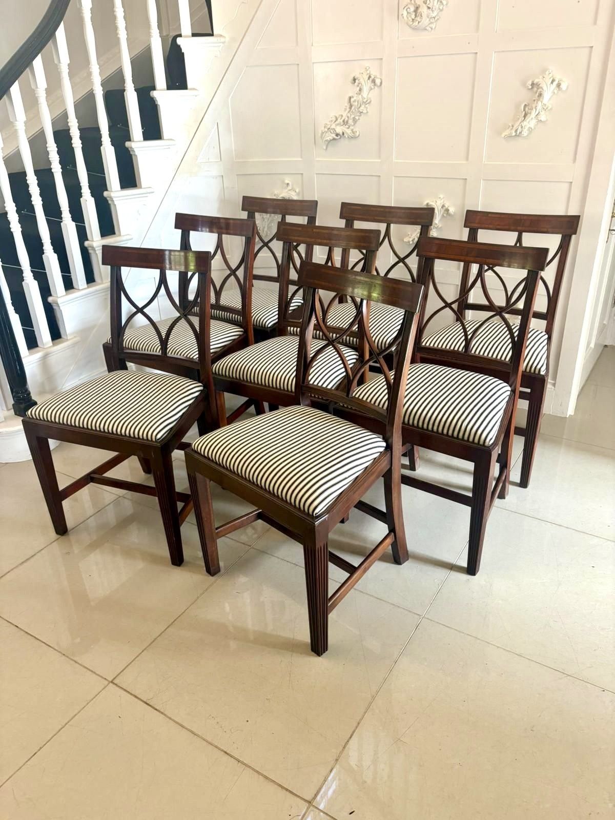 photo furniture Set Of 8 Antique Quality Mahogany Dining Chairs
