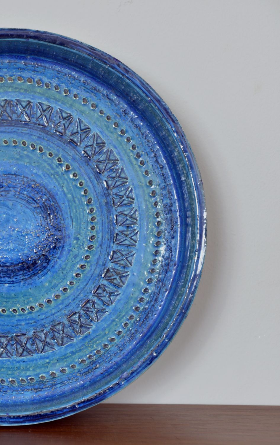 Large 1960s Midcentury Bitossi Aldo Londi Rimini Blu Pottery Ceramic Centrepiece Bowl Italy photo vinterior