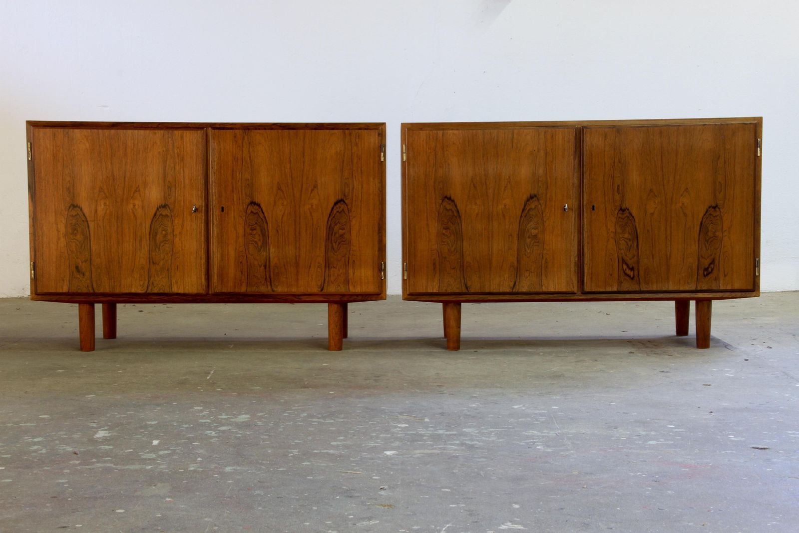 4698.0 Pair Of Vintage Danish Rosewood Sideboards By Poul Hundevad   Hundevad &Co 1960s photo