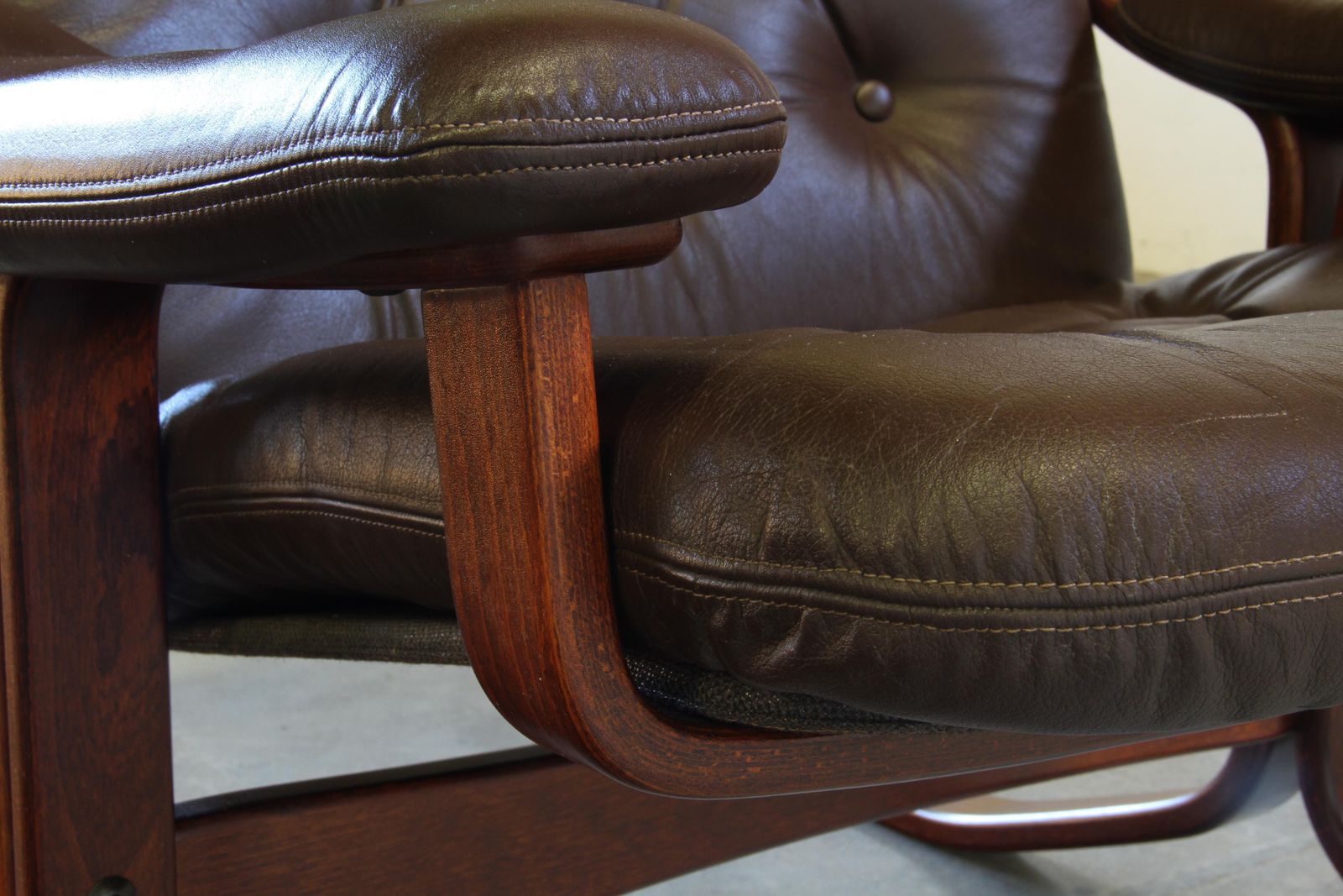 photo furniture Pair Of Vintage 1970s Norwegian Modernist Lounge Chairs, Attr. Jon Hjortdal