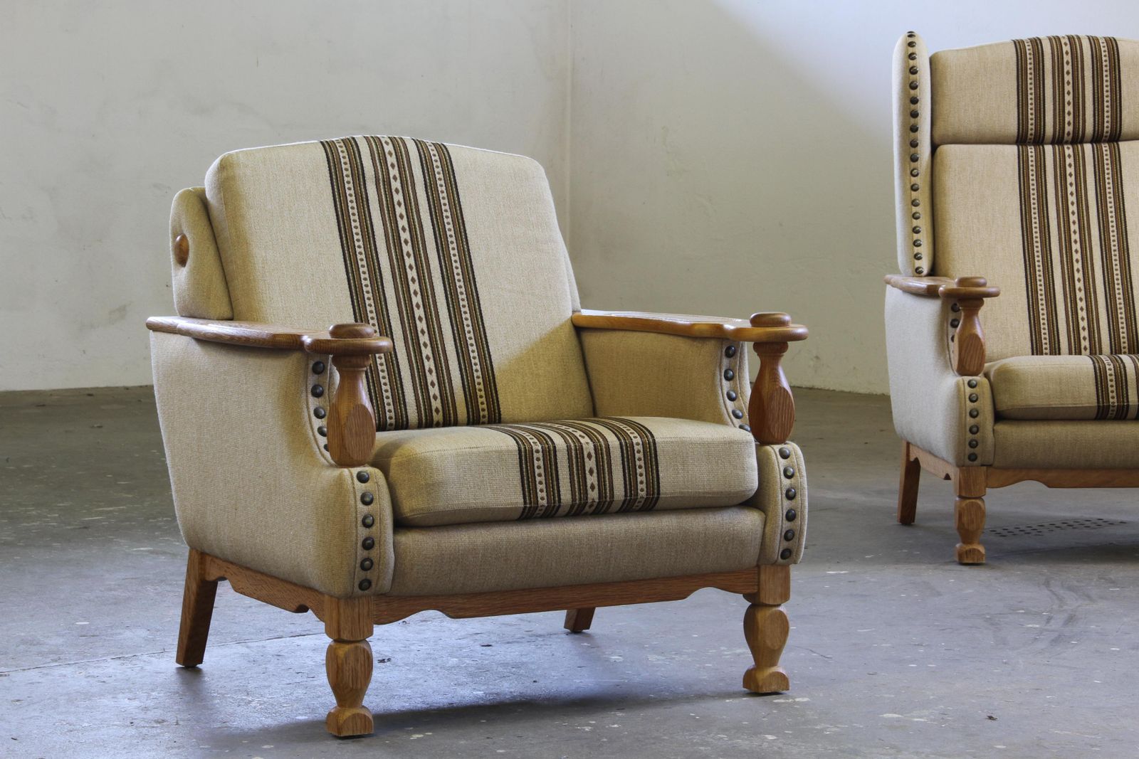 Vintage Jaren 1960 Set Lage En Hoge Fauteuils In Eiken, In De Stijl Van Henning Kjærnulf photo Meubels
