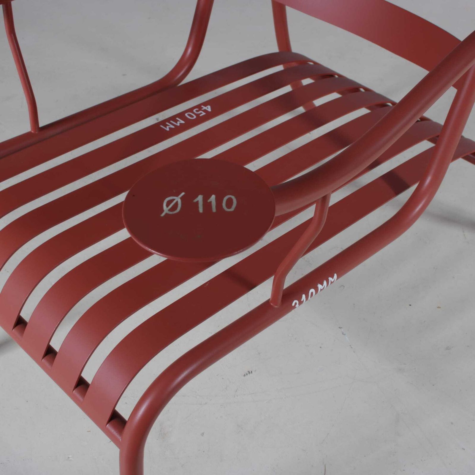 “Thinking Man’s Chair” By Jasper Morrison For Cappellini, Italy 198 photo furniture