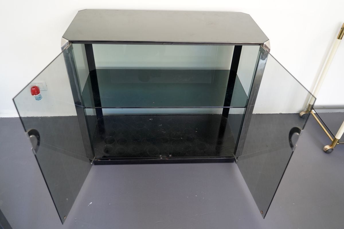 Italian Glass And Chrome Cabinet By Willy Rizzo For Mario Sabot, 1970s photo buy