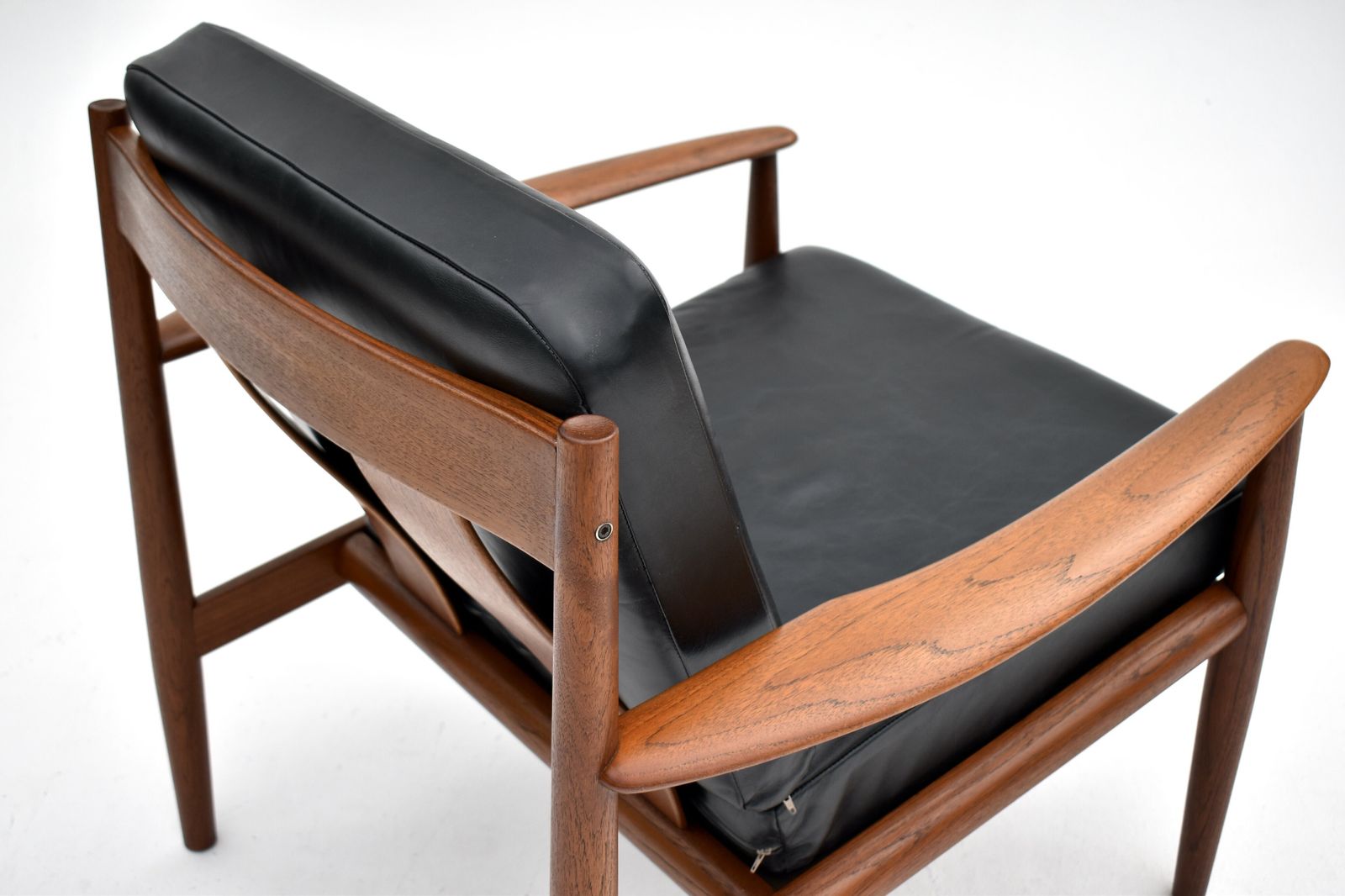 Grete Jalk Teak And Leather Lounge Chair photo furniture