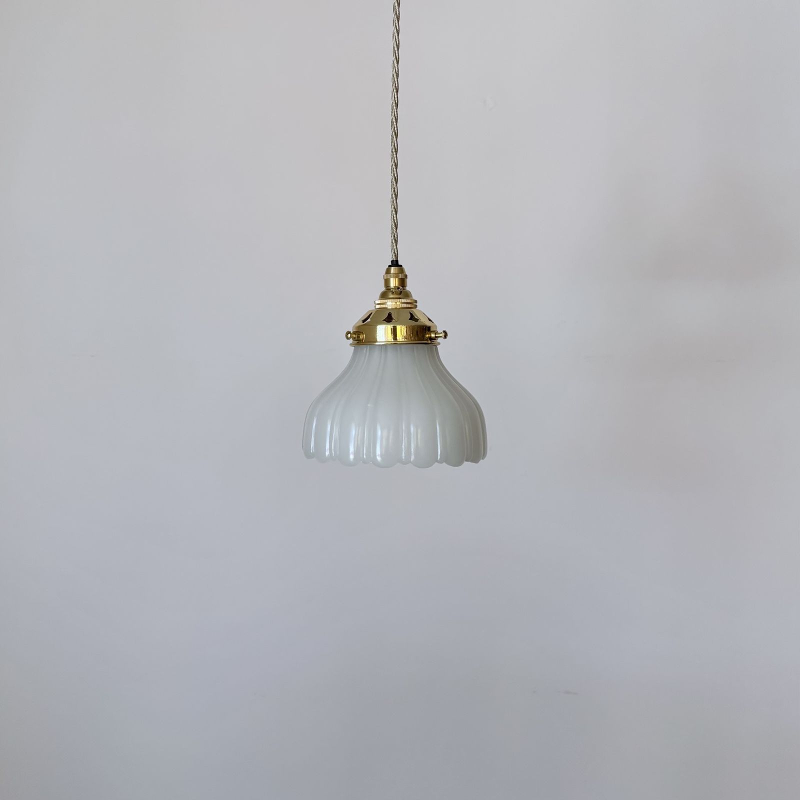 Moonstone Frill Glass Shade