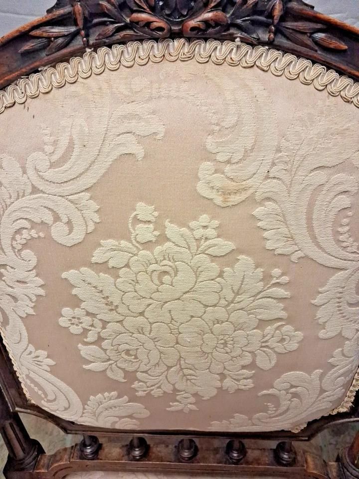 photo furniture Antique 19th Century Upholstered Library Chair With Gorgeous Carvings