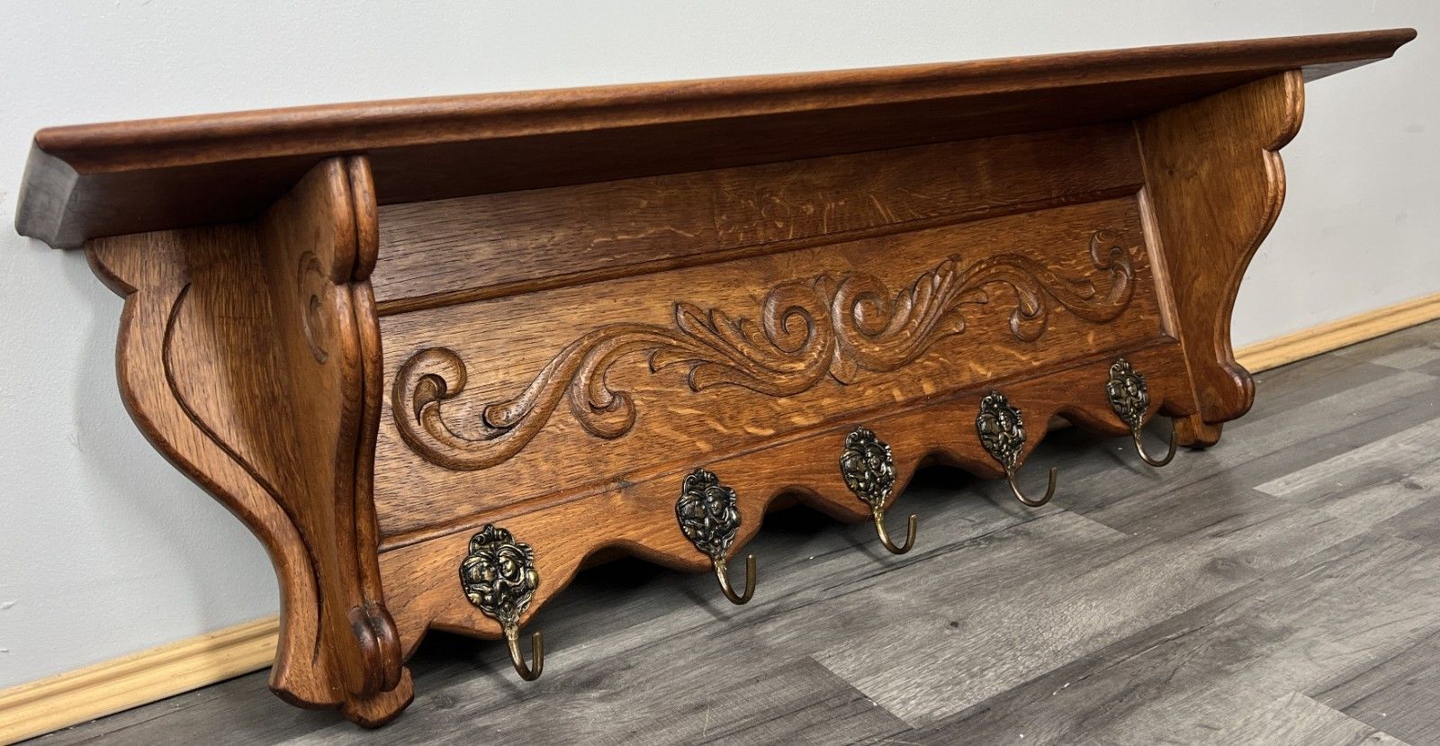 French Vintage Coat Rack Oak 5 Hooks Ornate Wall Shelf Carved Coat Lot 4445
