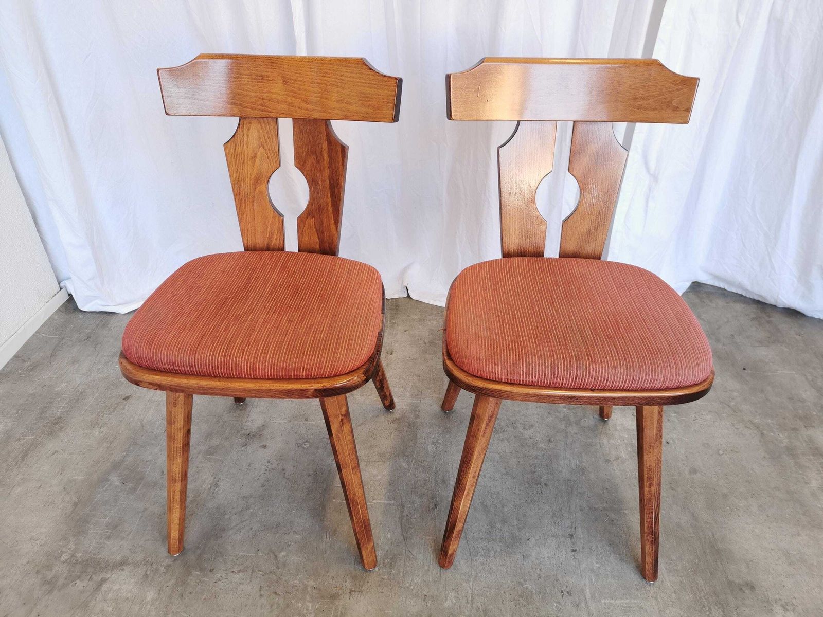 1 Of 2 Vintage Tyrolean Wooden Dining Chairs, Austrian Farmhouse Alpine Style Chairs, 1970s photo 238.0