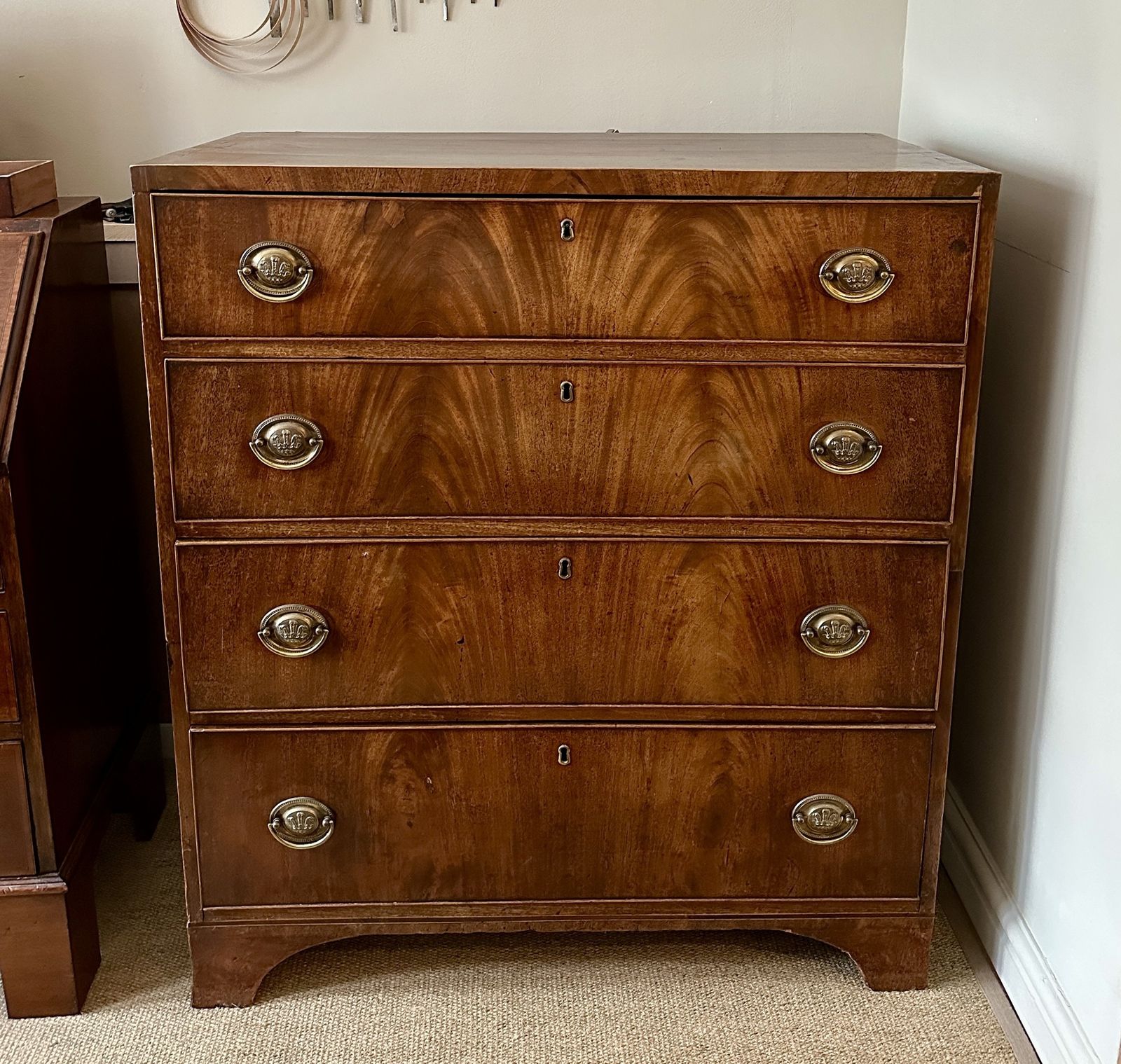 Compact Georgian Mahogany Chest Of Drawers – Two Part Construction photo Furniture