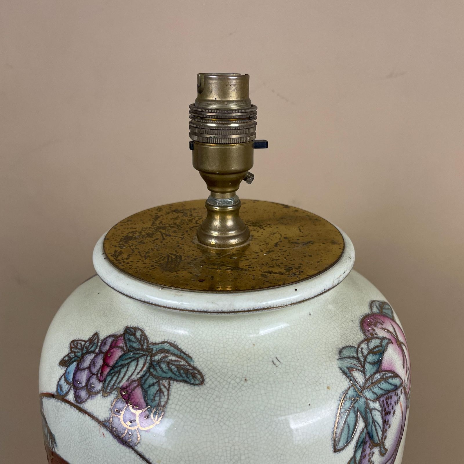 Large Oriental  Ceramic Lamp Light Bedside Table Hand Painted Fruit Design Pattern Wood Base Chinese Vase Antique Brass Vintage Ginger Jar photo 119.0