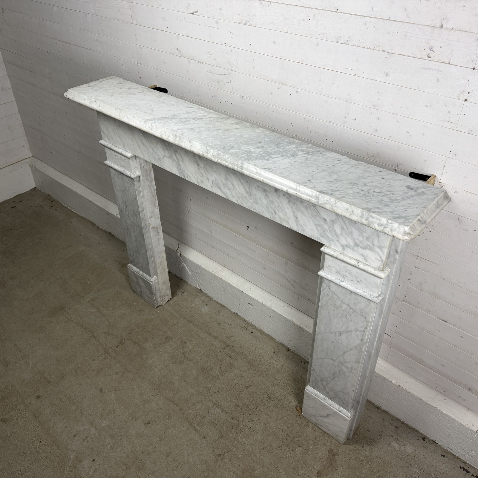 photo furniture Large Original Edwardian White Marble Fire Surround