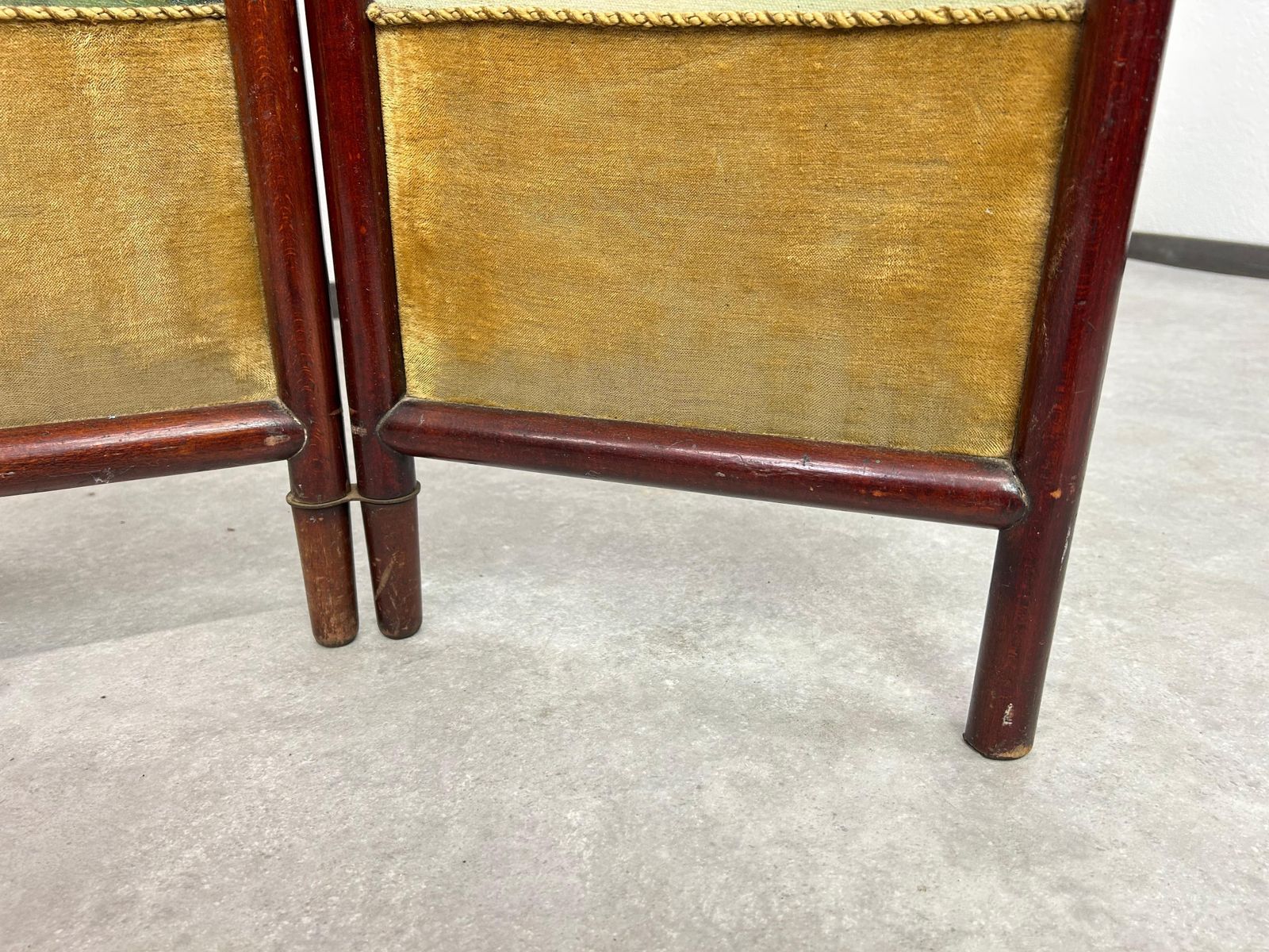 3140.0 Art Nouveau Screen No.11306 By Thonet photo