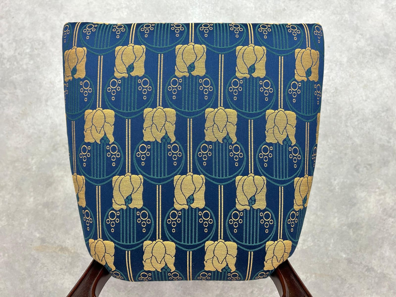 Art Nouveau Chair photo vinterior