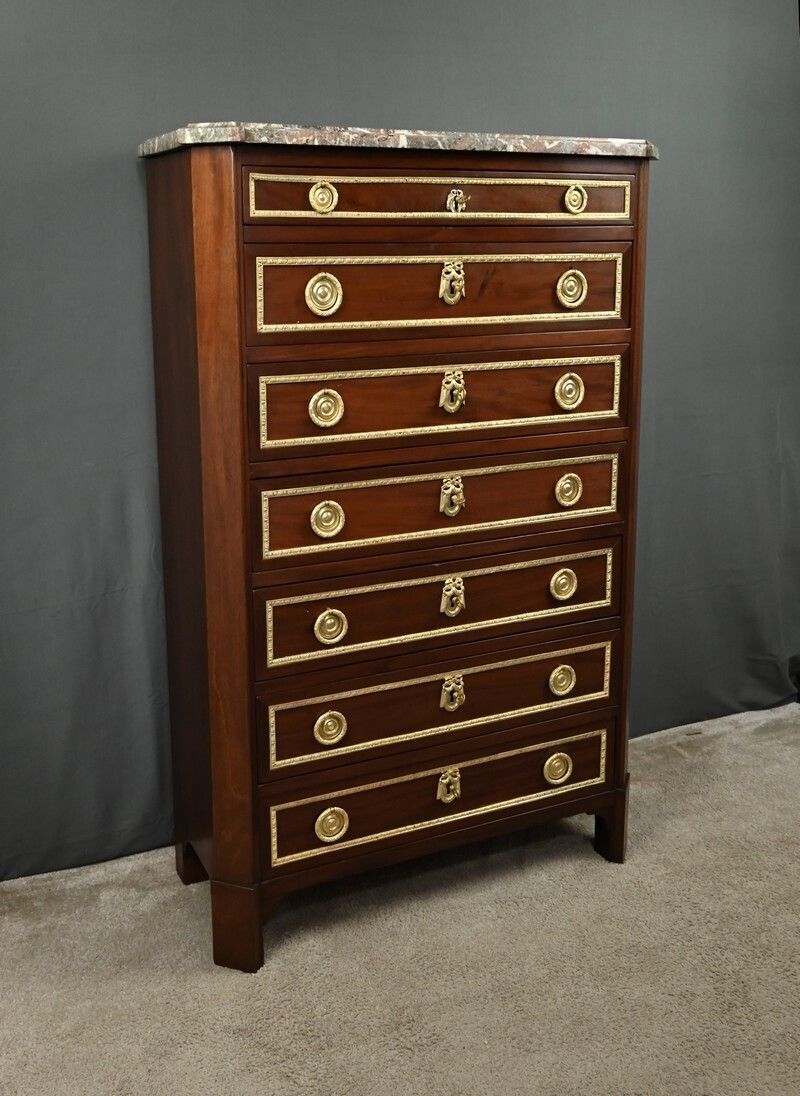 Mahogany Veneer Chest Of Drawers, Louis XVI Period – Late 18th Century photo Furniture