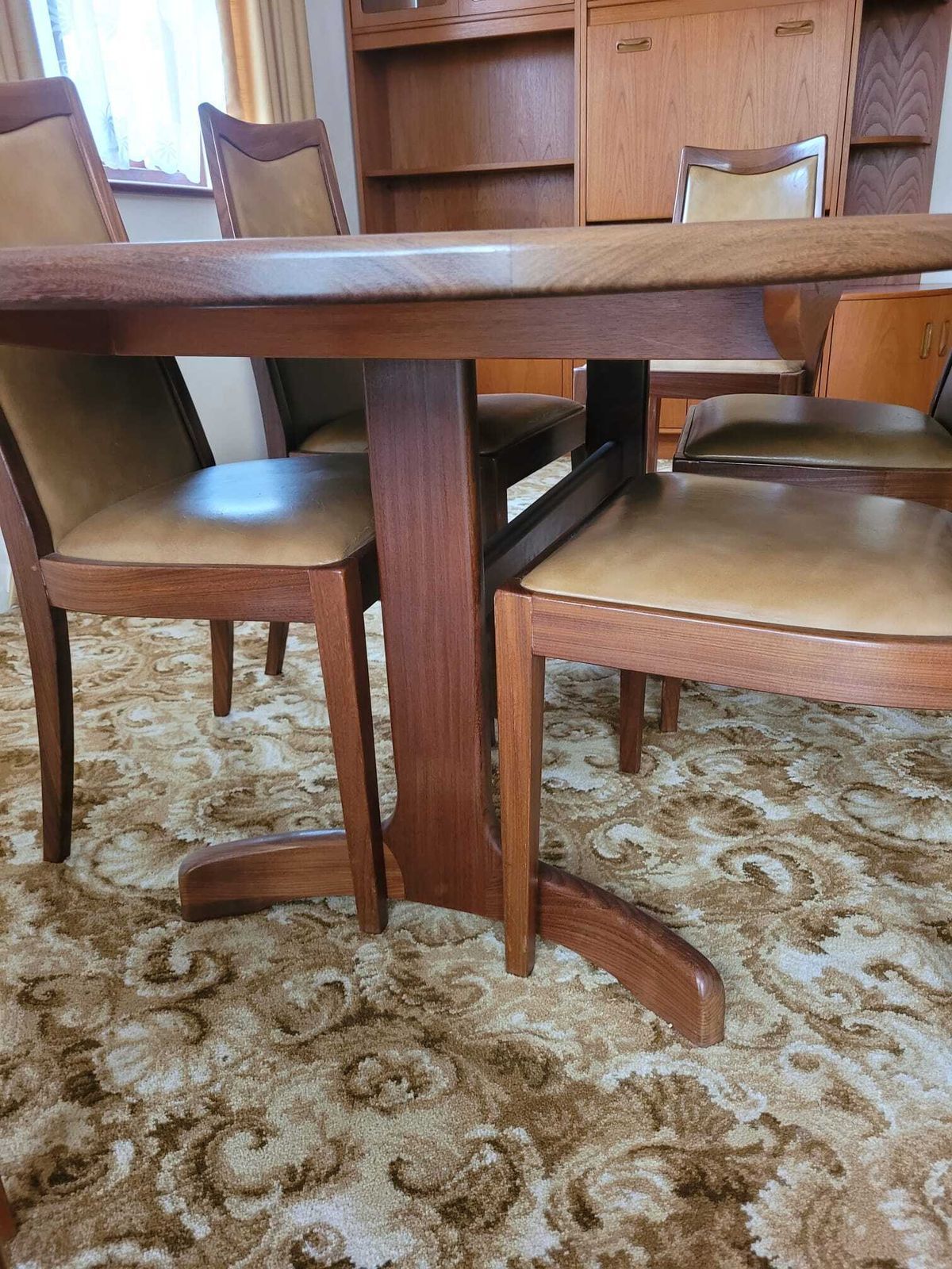 G Plan Dining Table And 6 Leatherette Chairs photo vinterior