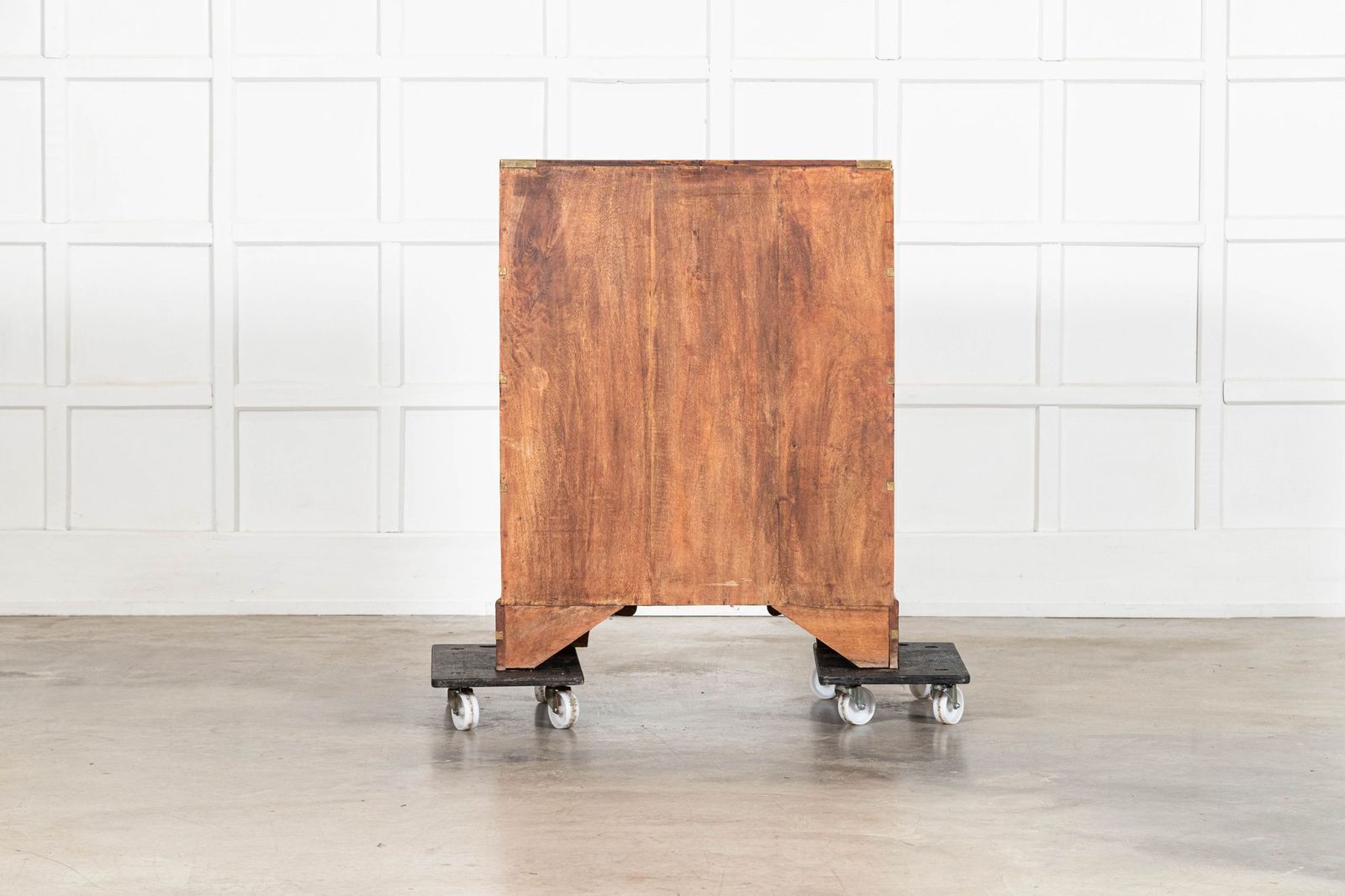 photo vinterior 19thc English Walnut Campaign Chest Drawers