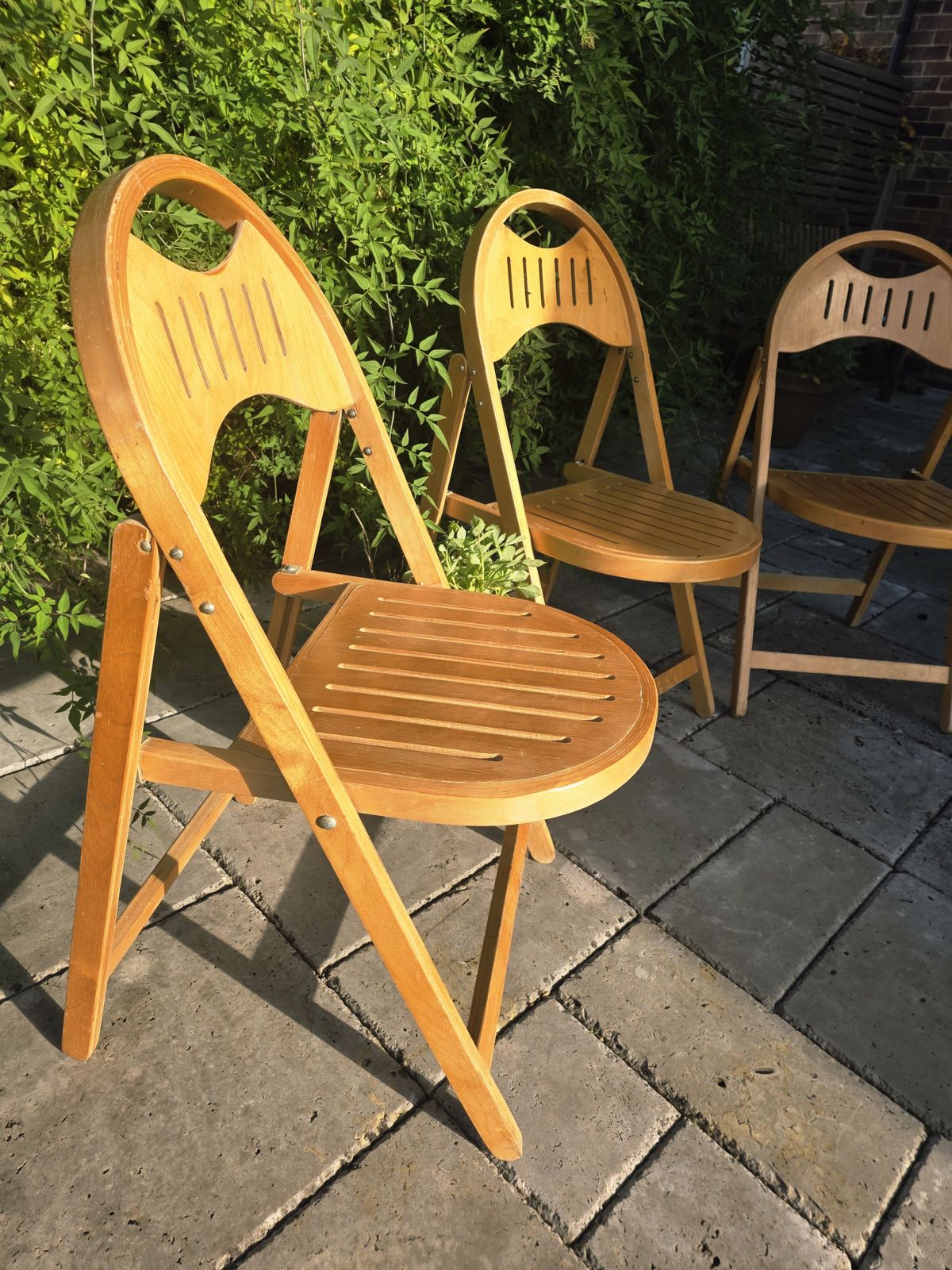 Trio Of 1950's Folding Chairs By Bentwood Otk (27) photo for sale
