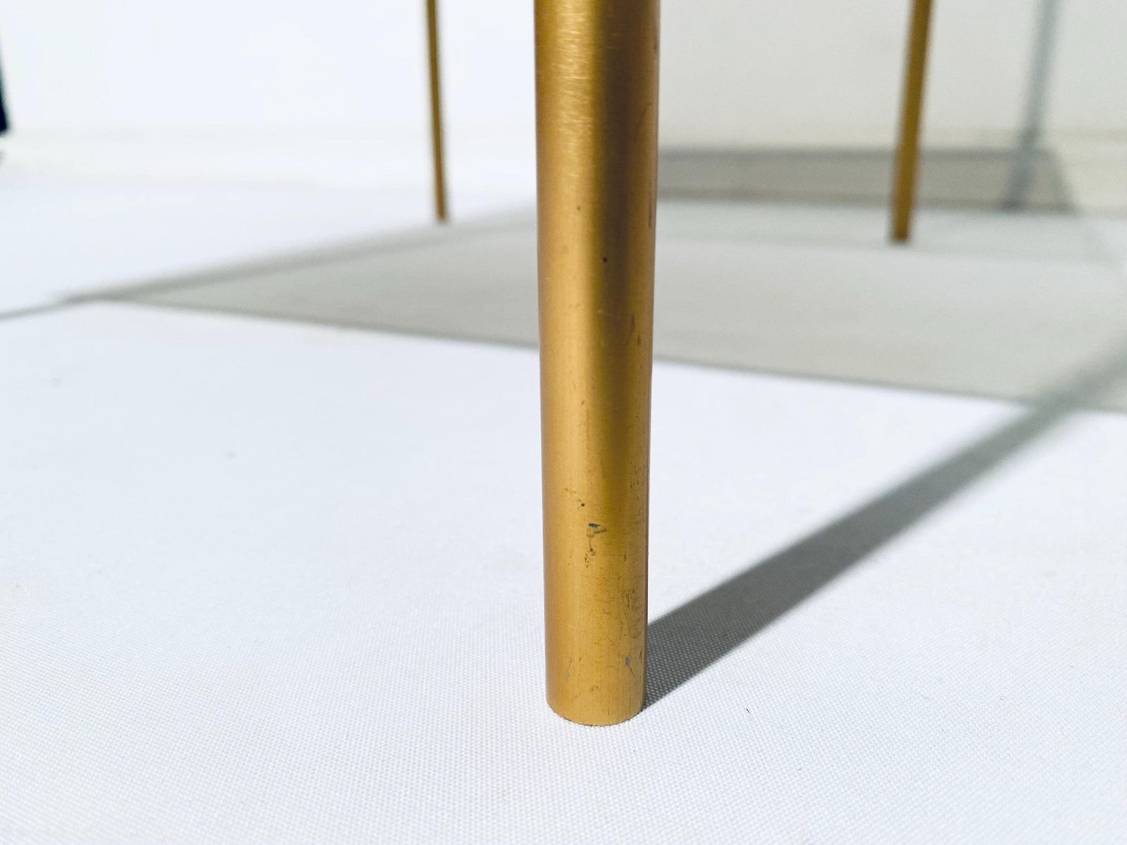 photo furniture 1970s Italian Gold Glass Brass Shelves Stand Sofa Table / Vintage Hollywood Regency Home Decor