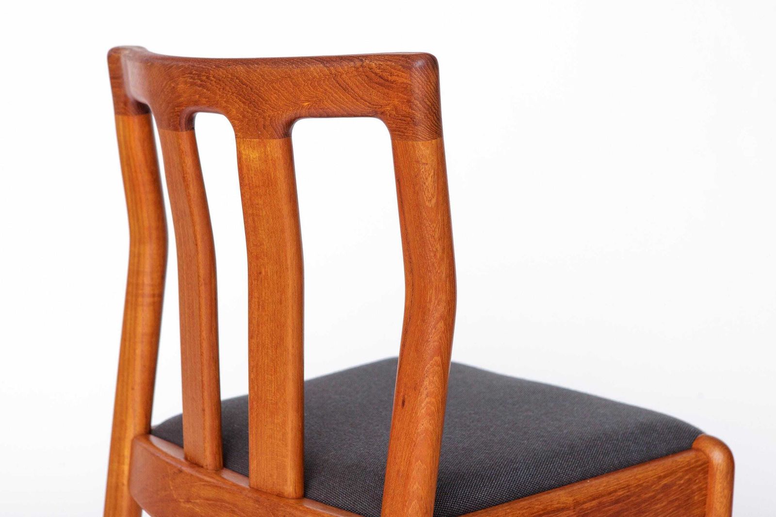 Set Of 4 Teak Dining Chairs By Dyrlund, 1960s Danish Mid Century Modern, Restored & Reupholstered In Dark Grey Fabric photo for sale