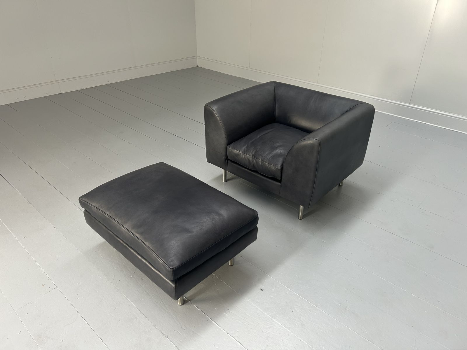 Scp “Woodgate” Armchair & Footstool/Ottoman – In Navy Blue Leather photo Furniture