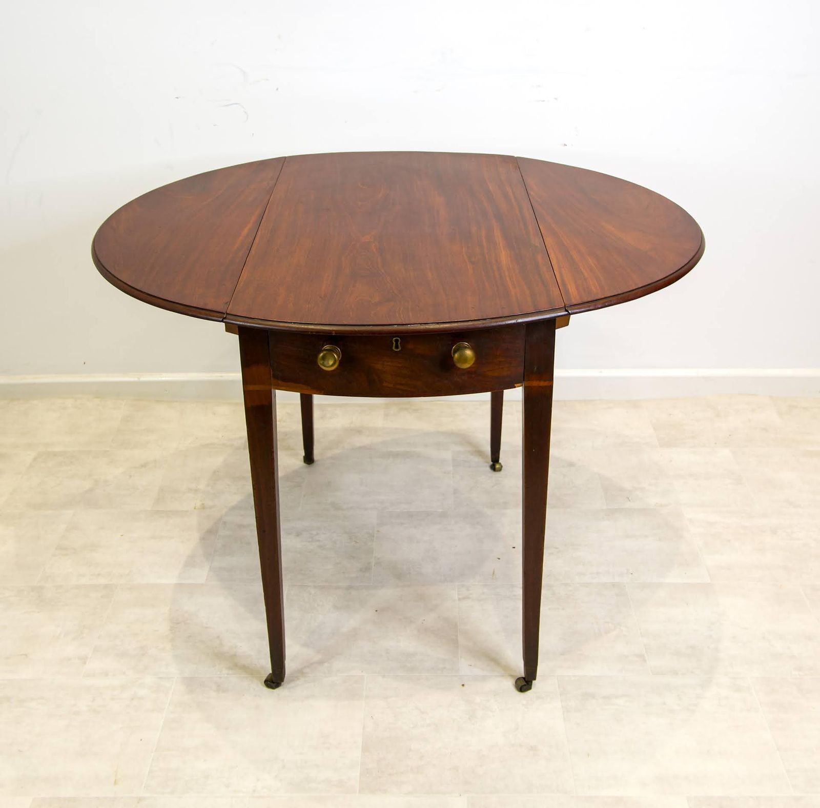 George III Mahogany Pembroke Table With Drawer And Brass Castors C.1810 photo for sale