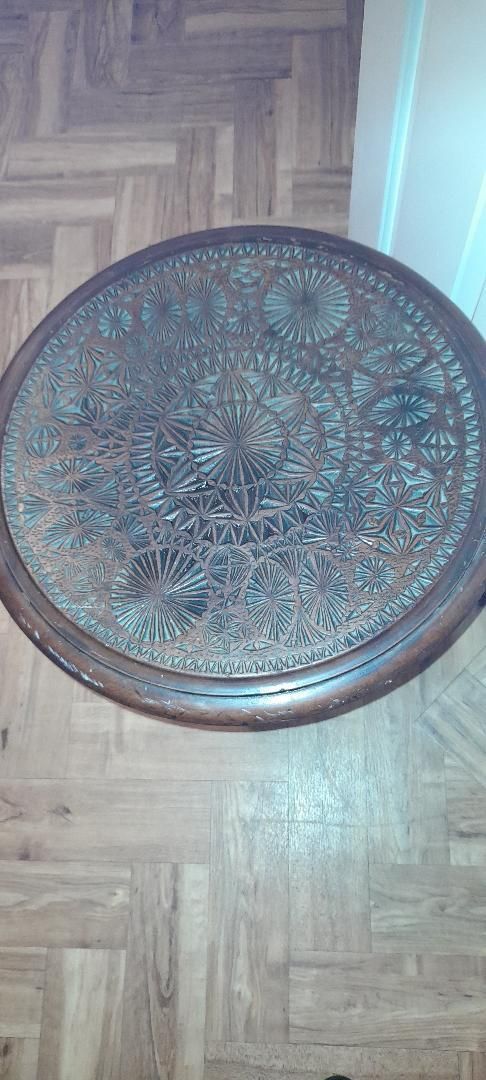 Antique Dark Wood 2 Tier Round Chip Carved Cricket Side Lamp Table Turned Legs photo furniture