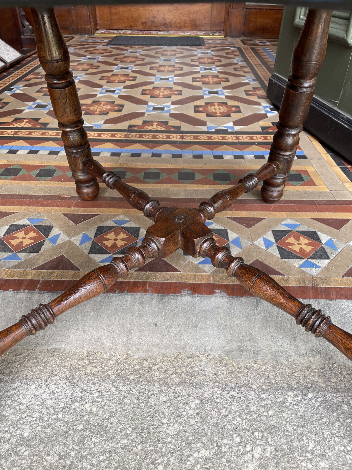 1922 Jacobean Style Hall Chair From Taymouth Castle, Scotland photo buy