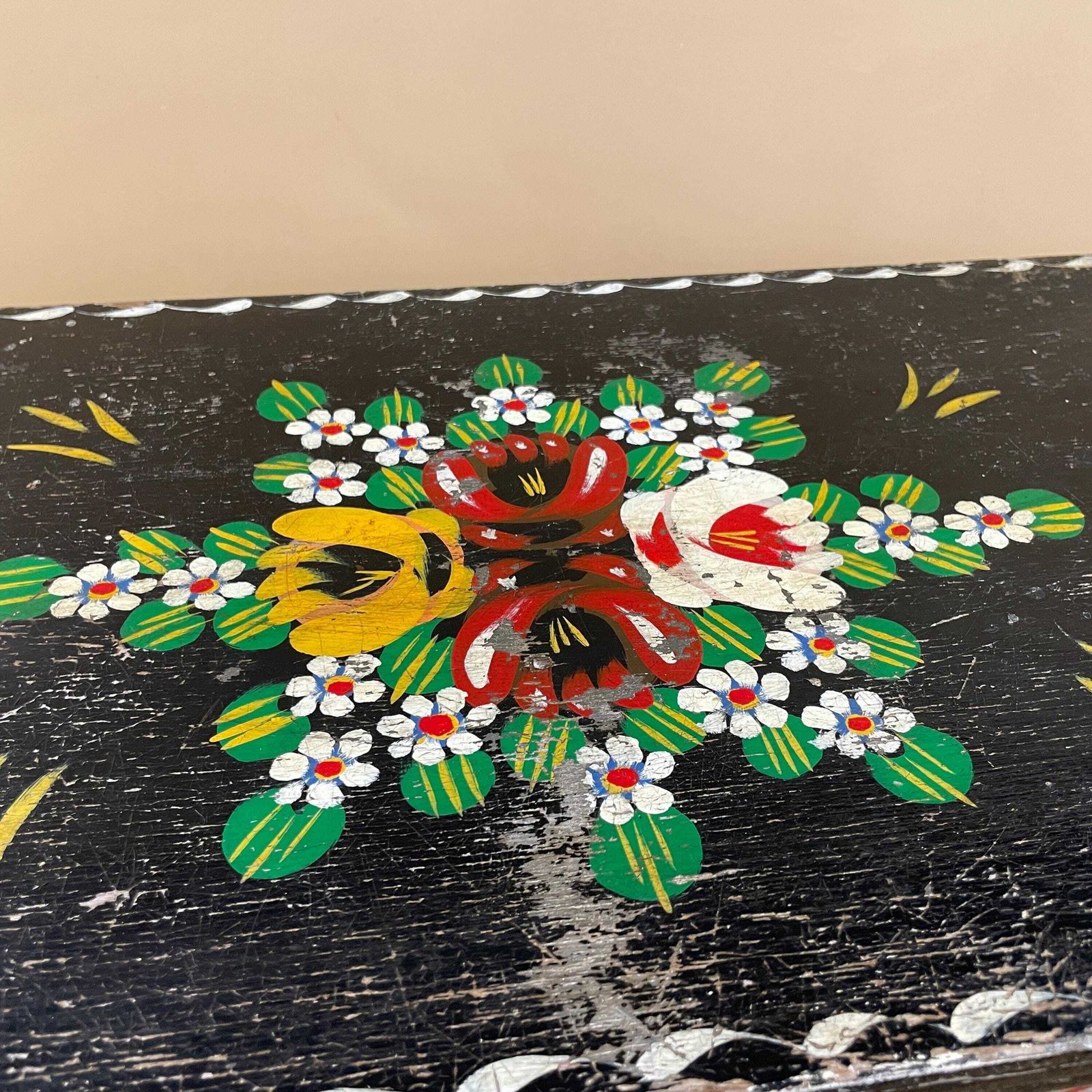 Antique Wooden Hand Painted Wood Table Storage Bedside Patterned Canal Boat Furniture Rectangle Retro Sewing Box Small Coffee Table Handmade photo Furniture