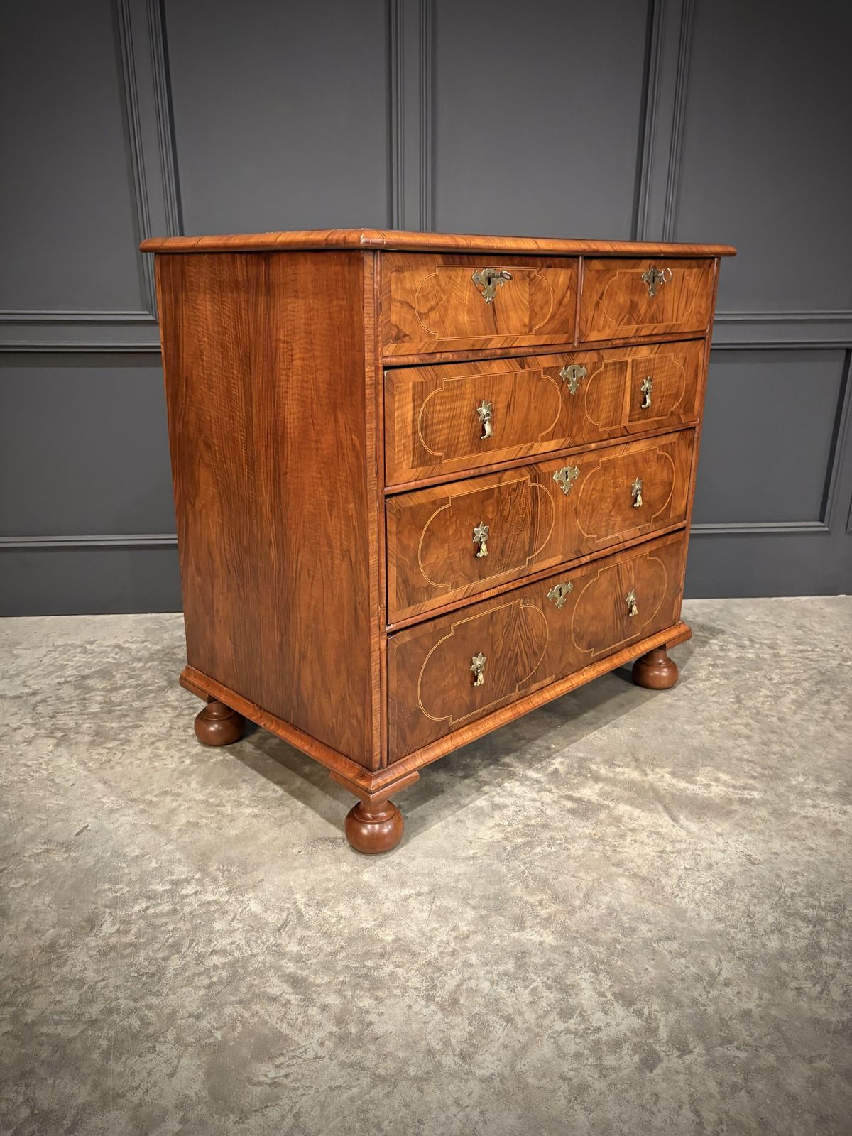 Fine William & Mary Walnut Chest Of Drawers photo buy